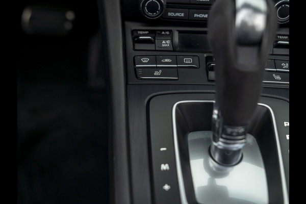 Porsche 911 Cabrio 991-2 Carrera 4 GTS | Bose | Sport Chrono | NL-auto | SportDesign