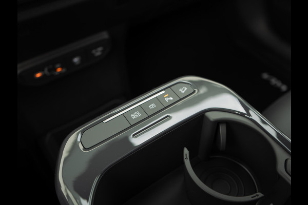 Kia EV5 Plus Advanced 81.4 kWh | OP VOORRAAD ! | Schuifkanteldak | Navigatie | Stoelverwarming |