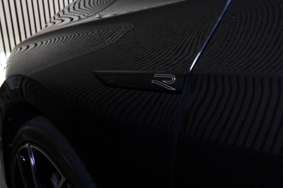 Volkswagen Golf R line 1.0 eTsi 23.000 km Full options Navi Carplay '24