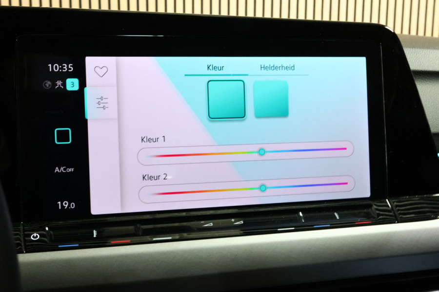 Volkswagen Golf R line 1.0 eTsi 23.000 km Full options Navi Carplay '24