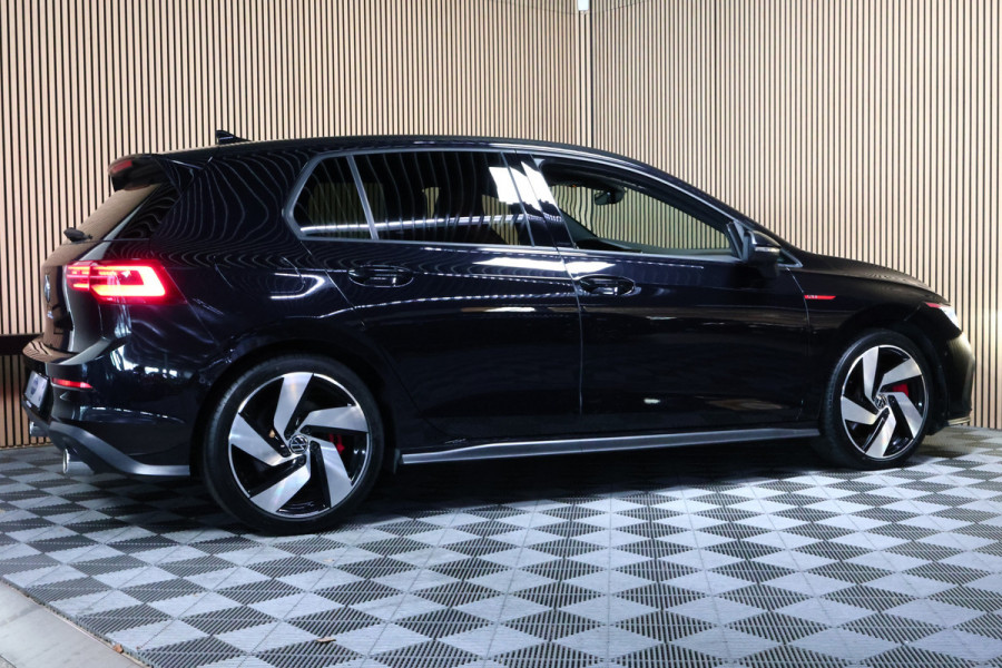 Volkswagen Golf 2.0 TSI GTI 19000 km FULL OPTIONS !! 2023