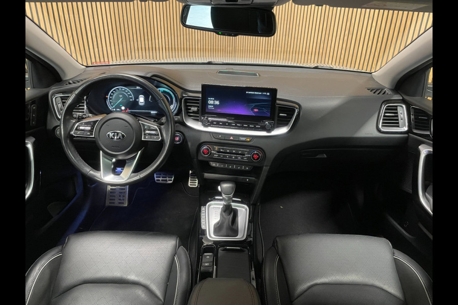 Kia Xceed 1.6 GDi PHEV ExecutiveLine|LEDER|PANO|AFN.TREKH|ACC|ANDROID+CARPLAY|STUUR+STOELVERW V+A/STOELVENT.|CAMERA|1EIG|IN. BTW|