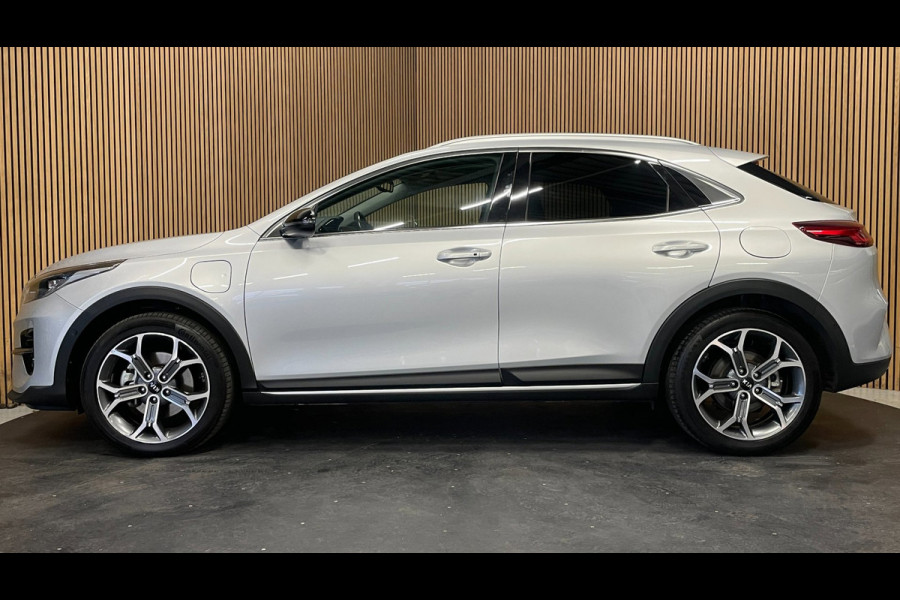 Kia Xceed 1.6 GDi PHEV ExecutiveLine|LEDER|PANO|AFN.TREKH|ACC|ANDROID+CARPLAY|STUUR+STOELVERW V+A/STOELVENT.|CAMERA|1EIG|IN. BTW|