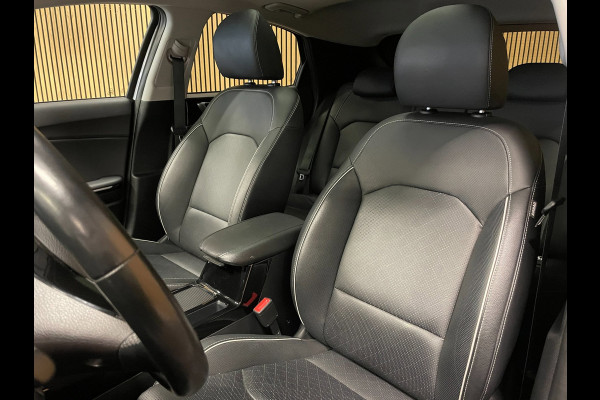 Kia Xceed 1.6 GDi PHEV ExecutiveLine|LEDER|PANO|AFN.TREKH|ACC|ANDROID+CARPLAY|STUUR+STOELVERW V+A/STOELVENT.|CAMERA|1EIG|IN. BTW|