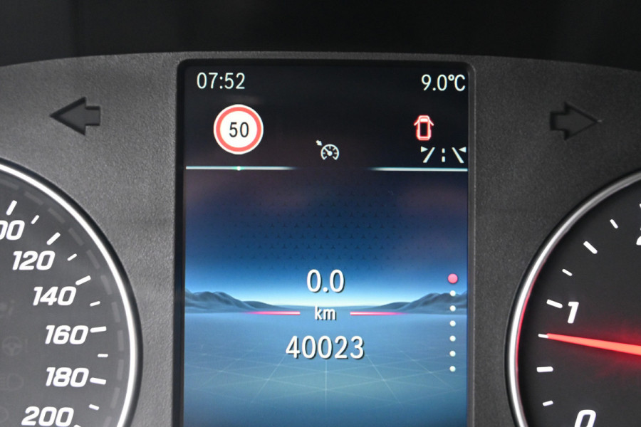 Mercedes-Benz Sprinter 317 CDI Pro L2 Open laadbak DC 3500 kg Trekhaak, MBUX met camera, Etc.