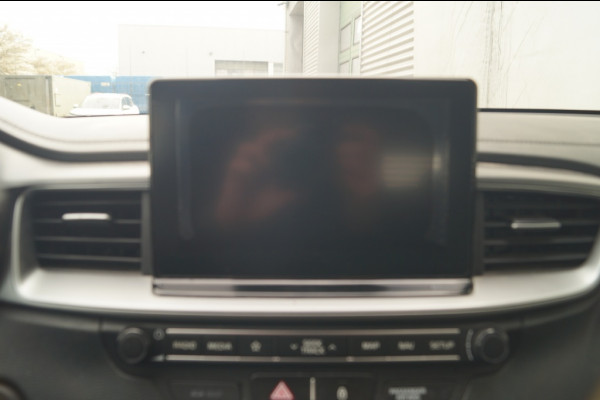 Kia Ceed SW 1.6 CRDi DynamicLine -NAVI-ECC-PDC-