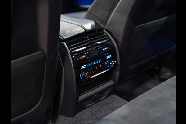 BMW 5 Serie M550i xDrive High Executive, Pano, ACC, 360 Cam, Hud, 21" Velgen, Voll Led, H&K, Ambiënte, Digi Dash, Voll Onderhoud