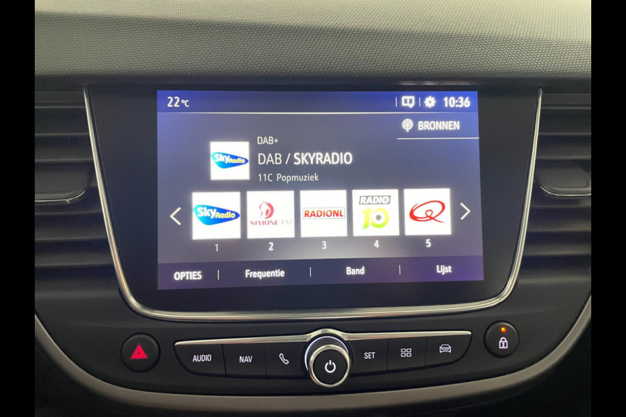 Opel Crossland X 1.2 Innovation AIRCO NAVI CRUISE APPLE CARPLAY PDC VELGEN 2E EIG NIEUWSTAAT