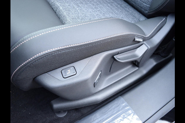 Peugeot 3008 1.2 Hybrid 145 Allure | 360 vision & Drive Assist Pack | Panoramic Navigation Pack | Seat Pack |