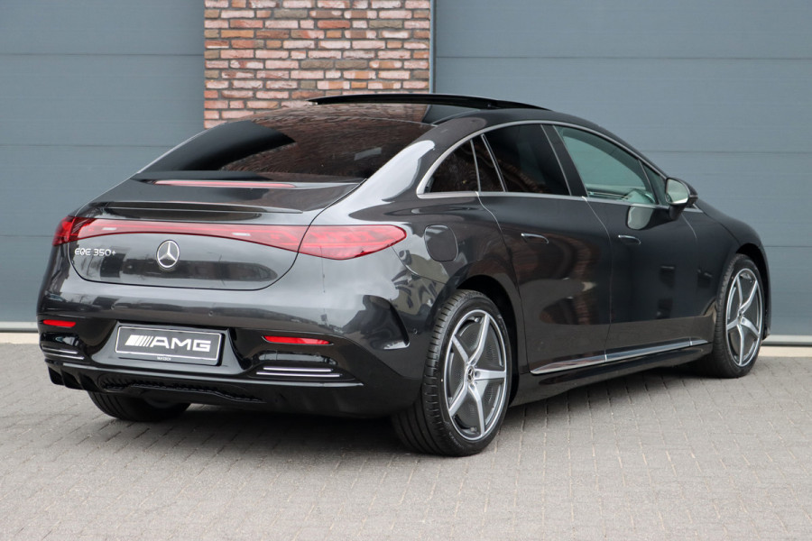 Mercedes-Benz EQE 350+ AMG Line Premium+ 96 kWh | Hyperscreen | Luchtvering | Achterasbesturing | Carbon | Distronic+ | Panoramadak | HUD | Verwarmd Stuurwiel | 22kW | Warmtepomp |