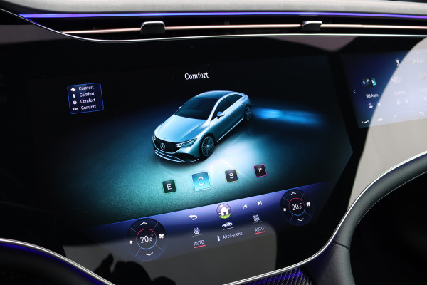 Mercedes-Benz EQE 350+ AMG Line Premium+ 96 kWh | Hyperscreen | Luchtvering | Achterasbesturing | Carbon | Distronic+ | Panoramadak | HUD | Verwarmd Stuurwiel | 22kW | Warmtepomp |