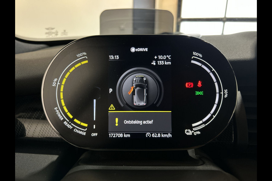 MINI Mini Electric Charged 33 kWh | achteruit rij camera | verwarmde voorstoelen | Soh (batterijcheck) Waarde 93,2 %