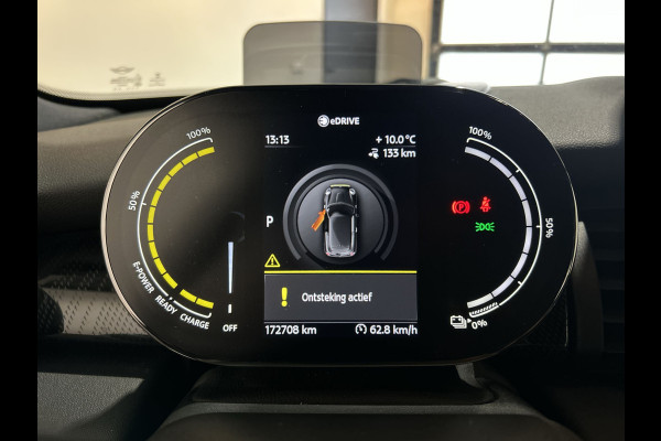 MINI Mini Electric Charged 33 kWh | achteruit rij camera | verwarmde voorstoelen | Soh (batterijcheck) Waarde 93,2 %