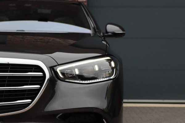 Mercedes-Benz S-Klasse 450 e Lang AMG Line | Achterasbesturing | Luchtvering | Chauffeurspakket | Distronic+ | Burmester | Nekverwarming | Stoelventilatie | Massage | MBUX Tablet | 3D-Display | HUD |