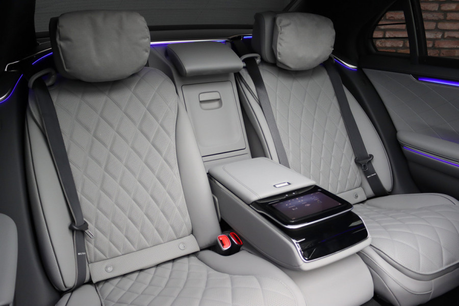 Mercedes-Benz S-Klasse 450 e Lang AMG Line | Achterasbesturing | Luchtvering | Chauffeurspakket | Distronic+ | Burmester | Nekverwarming | Stoelventilatie | Massage | MBUX Tablet | 3D-Display | HUD |