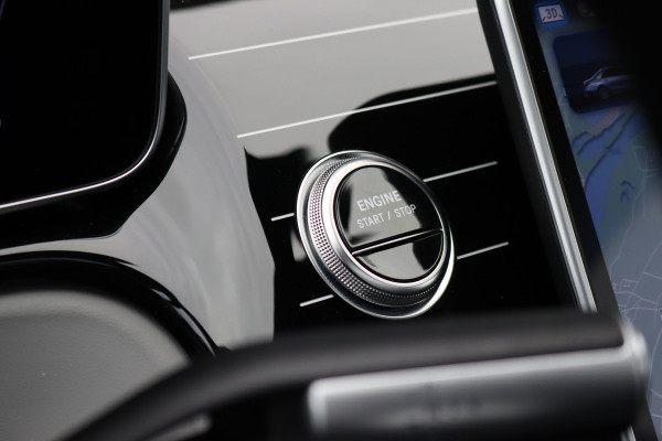 Mercedes-Benz S-Klasse 450 e Lang AMG Line | Achterasbesturing | Luchtvering | Chauffeurspakket | Distronic+ | Burmester | Nekverwarming | Stoelventilatie | Massage | MBUX Tablet | 3D-Display | HUD |