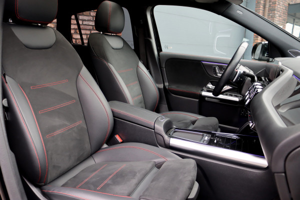 Mercedes-Benz GLA 250 e AMG Line | Distronic+ | Panoramadak | Memory | Verwarmd Stuurwiel | HUD | Keyless Go | Surround Camera | Multibeam LED | Augmented Reality |