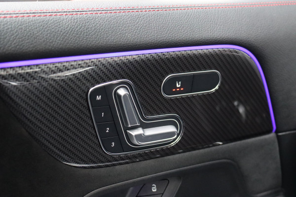 Mercedes-Benz GLA 250 e AMG Line | Distronic+ | Panoramadak | Memory | Verwarmd Stuurwiel | HUD | Keyless Go | Surround Camera | Multibeam LED | Augmented Reality |