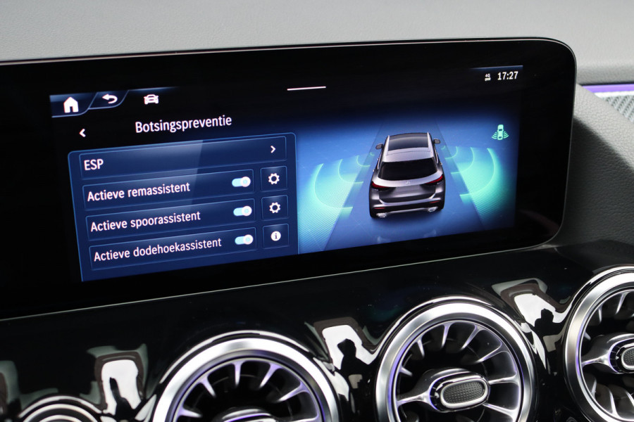 Mercedes-Benz GLA 250 e AMG Line | Distronic+ | Panoramadak | Memory | Verwarmd Stuurwiel | HUD | Keyless Go | Surround Camera | Multibeam LED | Augmented Reality |