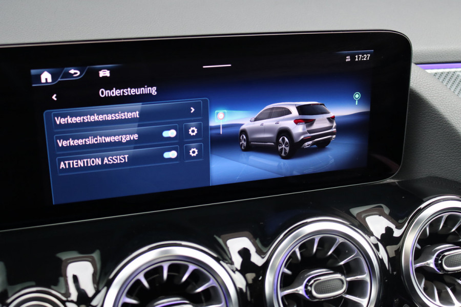 Mercedes-Benz GLA 250 e AMG Line | Distronic+ | Panoramadak | Memory | Verwarmd Stuurwiel | HUD | Keyless Go | Surround Camera | Multibeam LED | Augmented Reality |