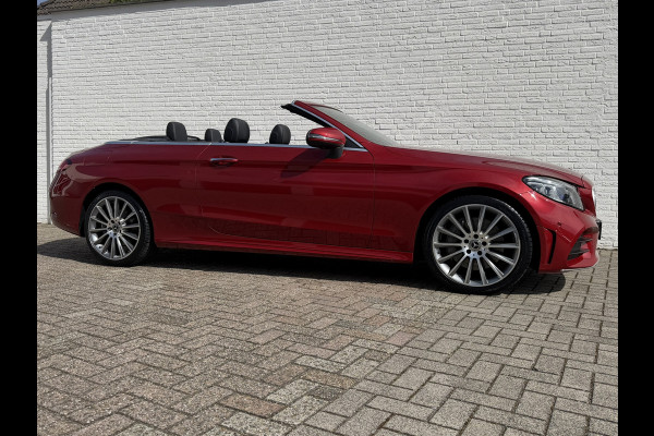 Mercedes-Benz C-Klasse Cabrio 300 Premium AMG Facelift Cabrio Camera Stoelverwarming/ventilatie Clima Carplay Full Led