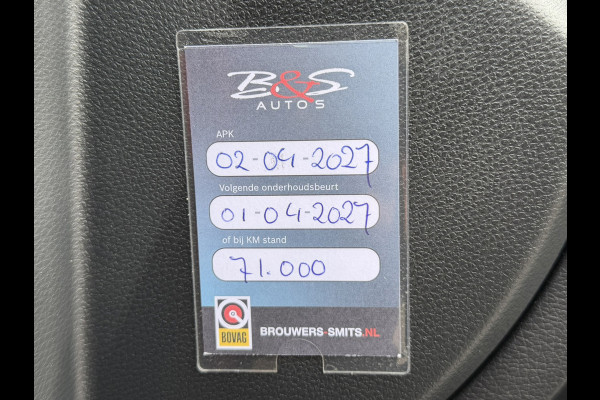 Mercedes-Benz C-Klasse Cabrio 300 Premium AMG Facelift Cabrio Camera Stoelverwarming/ventilatie Clima Carplay Full Led