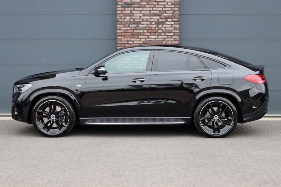Mercedes-Benz GLE Coupé 400 e 4MATIC AMG Line Premium+ | Luchtvering | Distronic | Burmester | Soft-Close | HUD | Verwarmd Stuurwiel | Massage | Vlakkenverwarming | Nappa Leder | Surround Camera |