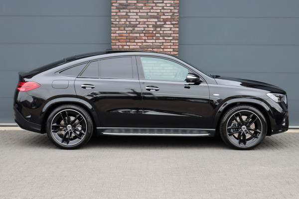 Mercedes-Benz GLE Coupé 400 e 4MATIC AMG Line Premium+ | Luchtvering | Distronic | Burmester | Soft-Close | HUD | Verwarmd Stuurwiel | Massage | Vlakkenverwarming | Nappa Leder | Surround Camera |