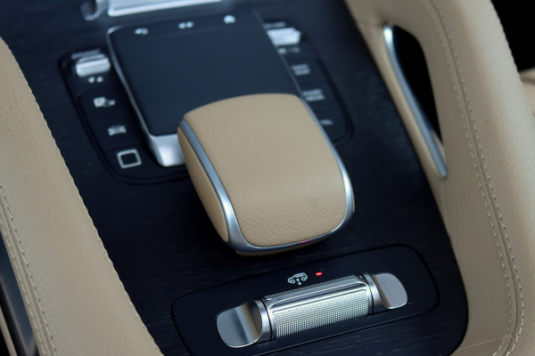 Mercedes-Benz GLE 400 e 4MATIC AMG Line Premium+ | Luchtvering | Distronic | Panoramadak | Trekhaak | Massage | Stoelventilatie | HUD | Surround Camera | Burmester | Vlakkenverwarming |