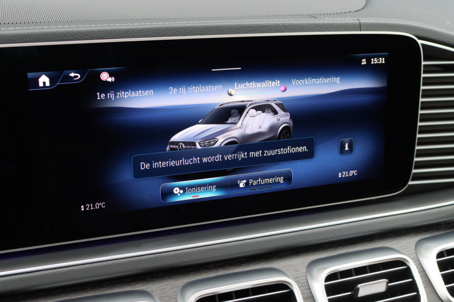 Mercedes-Benz GLE 400 e 4MATIC AMG Line Premium+ | Luchtvering | Distronic | Panoramadak | Trekhaak | Massage | Stoelventilatie | HUD | Surround Camera | Burmester | Vlakkenverwarming |