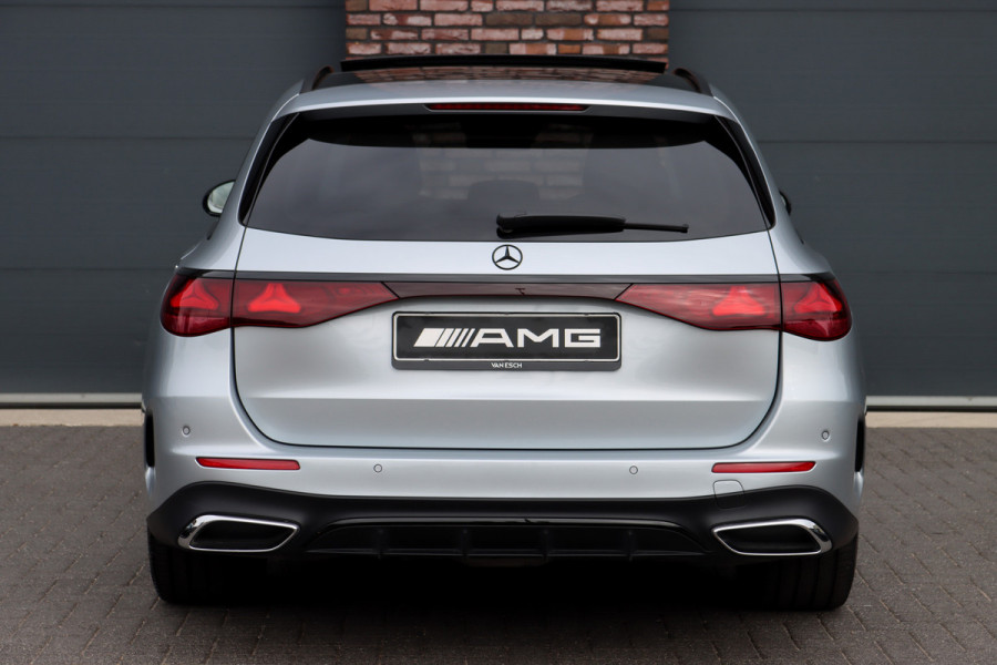 Mercedes-Benz E-Klasse Estate 300 de 4MATIC AMG Line | Luchtvering | Distronic+ | Massage | Nappa Leder | Trekhaak | Stoelventilatie | HUD | 3D-Display | Burmester | Panoramadak |