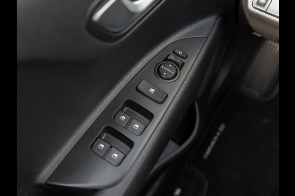 Kia Stonic 1.0 T-GDi MHEV DynamicPlusLine | Trekhaak | NAvi|