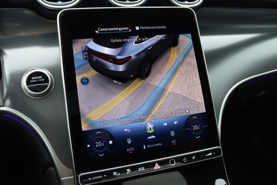 Mercedes-Benz GLC Coupé 300e 4MATIC AMG Line | Distronic | Panoramadak | Trekhaak | Digital Light | Verwarmd Stuurwiel | Dodehoekassistent | Leder | Surround Camera | Nightpakket |