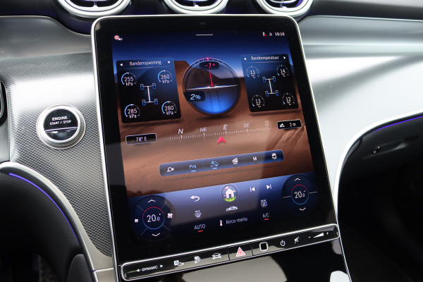 Mercedes-Benz GLC Coupé 300e 4MATIC AMG Line | Distronic | Panoramadak | Trekhaak | Digital Light | Verwarmd Stuurwiel | Dodehoekassistent | Leder | Surround Camera | Nightpakket |