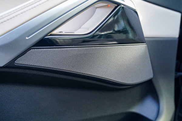 BMW X6 M50i High Executive | Harman/Kardon | Head Up Display | 360 | Stuurwielverwarming | Stoelverkoeling