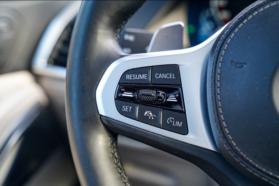 BMW X6 M50i High Executive | Harman/Kardon | Head Up Display | 360 | Stuurwielverwarming | Stoelverkoeling