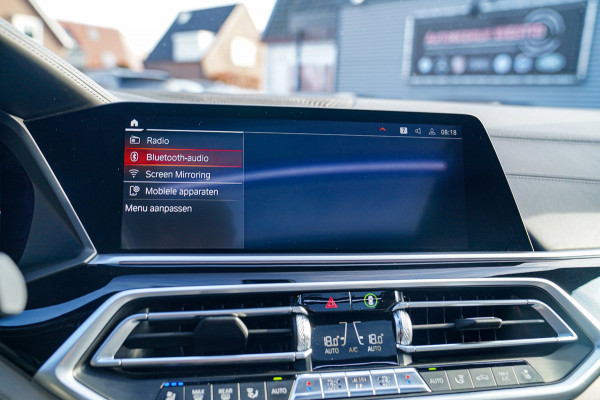 BMW X6 M50i High Executive | Harman/Kardon | Head Up Display | 360 | Stuurwielverwarming | Stoelverkoeling
