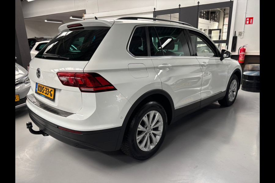 Volkswagen Tiguan 1.5 TSI ACT Comfortline Business / Camera / Stoel+stuur verwarming
