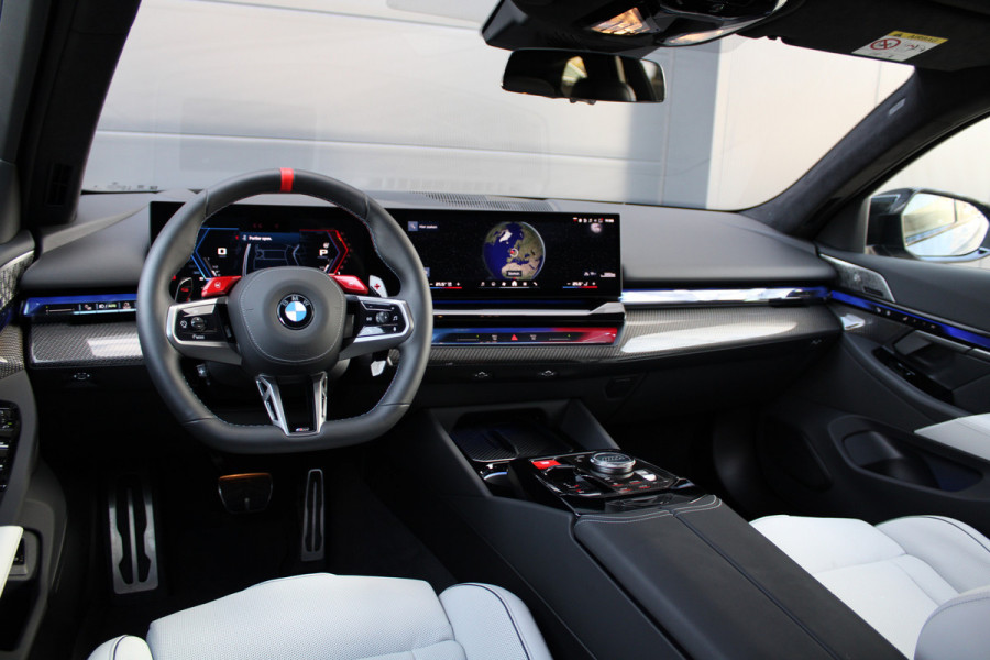 BMW 5 Serie Touring M5 | KERAMISCH | M-DRIVE PROFESSIONAL | CARBON SPLITTER | COMFORT-PACK | ALCANTARA | 4X STOELVERW |