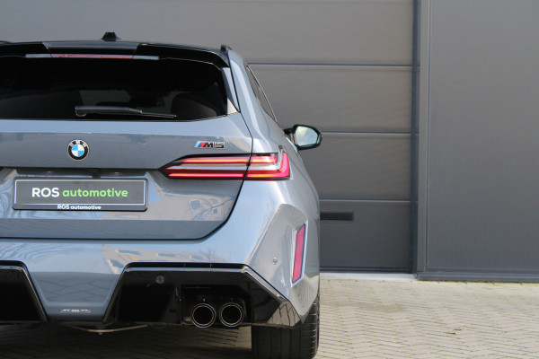 BMW 5 Serie Touring M5 | KERAMISCH | M-DRIVE PROFESSIONAL | CARBON SPLITTER | COMFORT-PACK | ALCANTARA | 4X STOELVERW |
