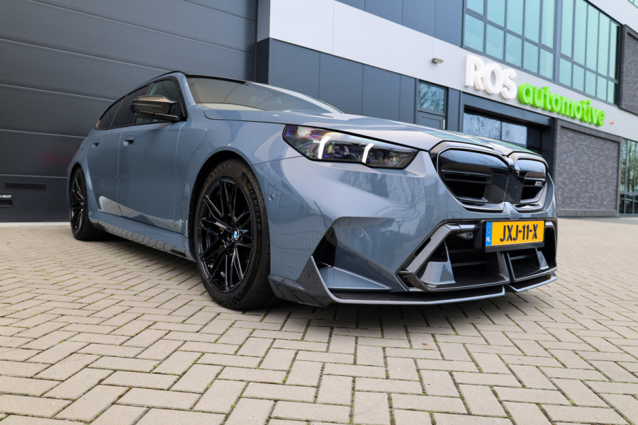 BMW 5 Serie Touring M5 | KERAMISCH | M-DRIVE PROFESSIONAL | CARBON SPLITTER | COMFORT-PACK | ALCANTARA | 4X STOELVERW |
