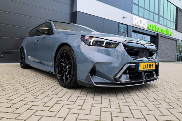 BMW 5 Serie Touring M5 | KERAMISCH | M-DRIVE PROFESSIONAL | CARBON SPLITTER | COMFORT-PACK | ALCANTARA | 4X STOELVERW |