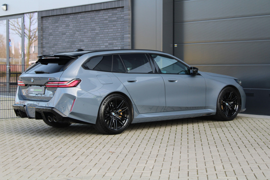 BMW 5 Serie Touring M5 | KERAMISCH | M-DRIVE PROFESSIONAL | CARBON SPLITTER | COMFORT-PACK | ALCANTARA | 4X STOELVERW |