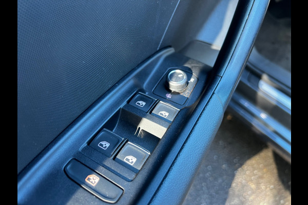 Audi A1 Sportback 30 TFSI Advanced epic | Automaat + Leder + Cruise Nu € 16.975,-!!!