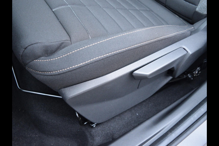 Citroën C3 Aircross 1.2 Hybrid 145pk Plus | APPLE CARPLAY | CLIMATE CONTROL | CRUISE CONTROL | PARKEERSENSOREN MET CAMERA | ACTIEPRIJS!