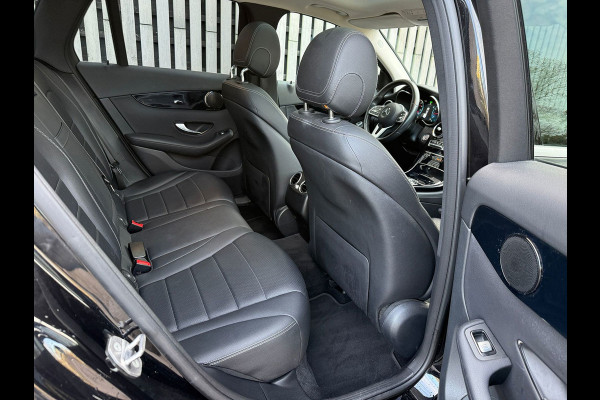 Mercedes-Benz GLC 200 / Panodak / Leer / Camera / Facelift