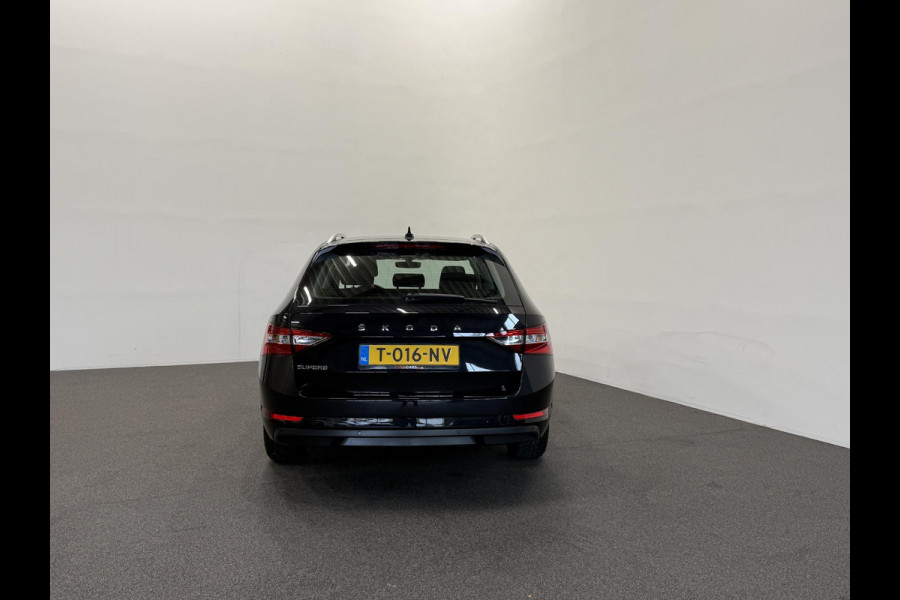 Škoda Superb Combi 1.5 TSI ACT Business Edition Airco ECC Navi Carplay Virtual Cockpit Full LED PDC A Keyless Go Cruise Control Privacy Glass