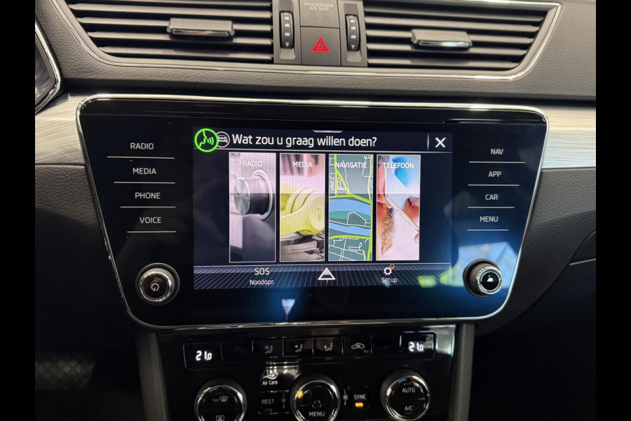 Škoda Superb Combi 1.5 TSI ACT Business Edition Airco ECC Navi Carplay Virtual Cockpit Full LED PDC A Keyless Go Cruise Control Privacy Glass