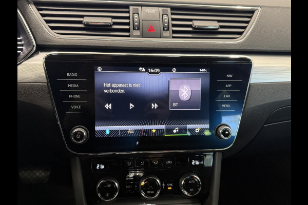 Škoda Superb Combi 1.5 TSI ACT Business Edition Airco ECC Navi Carplay Virtual Cockpit Full LED PDC A Keyless Go Cruise Control Privacy Glass