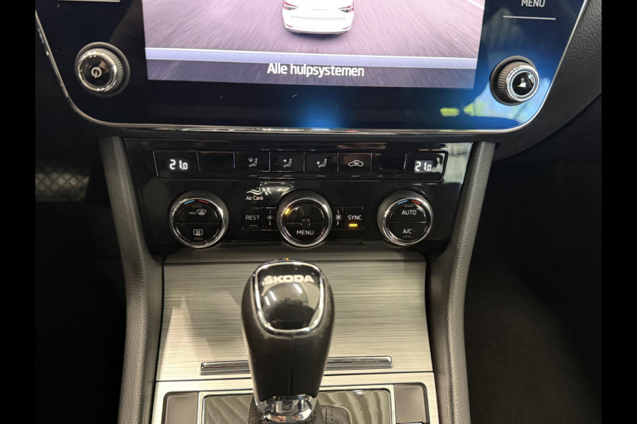 Škoda Superb Combi 1.5 TSI ACT Business Edition Airco ECC Navi Carplay Virtual Cockpit Full LED PDC A Keyless Go Cruise Control Privacy Glass